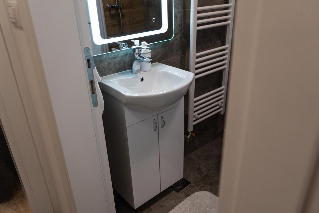 Lux Apartment III Prijedor Ngoại thất bức ảnh